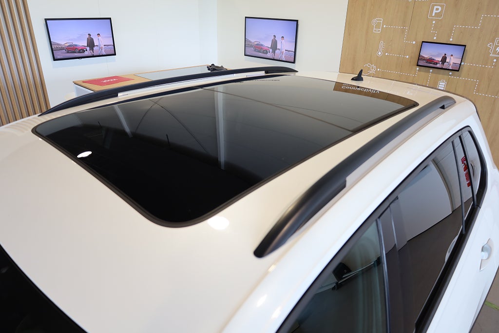 Volkswagen Tiguan 2.0 TSI 4M AUT R-Line Pano Cockpit Dynaudio Värmare Dra 2019