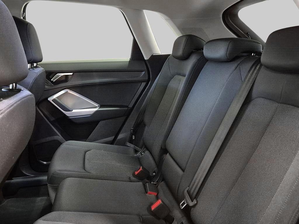 Audi Q3 40 TFSI quattro S Tronic Proline Advanced 190 hk