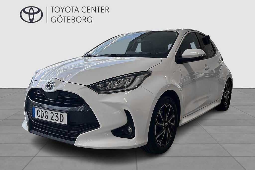 Toyota Yaris 1,5 5D ACTIVE PLUS//VINTERHJUL INGÅR