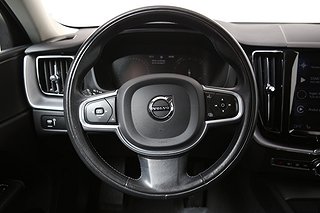 SUV Volvo XC60 16 av 28