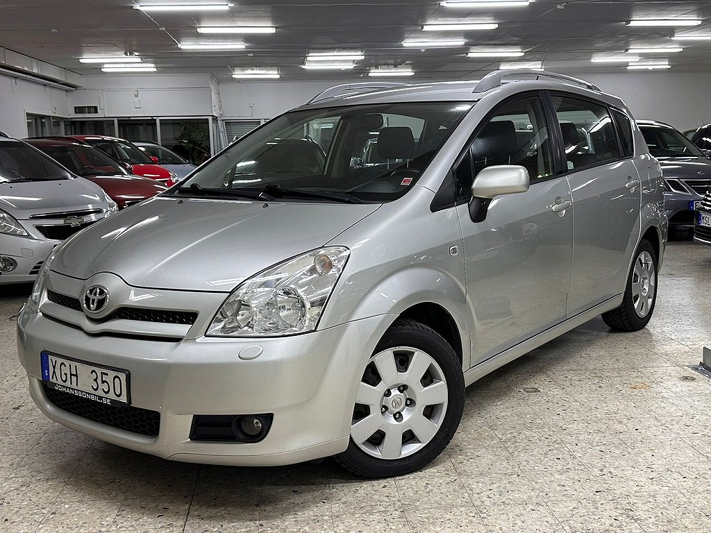 Toyota Corolla Verso 1.8 VVT-i I NY SERVAD I 7-Sits 