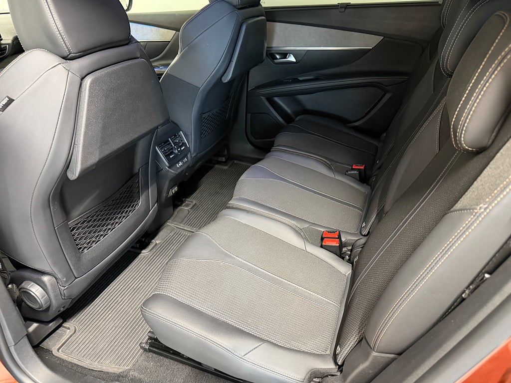 Peugeot 5008 1.2 PureTech 130 EAT 7 Sits SoV Hjul thumbnail