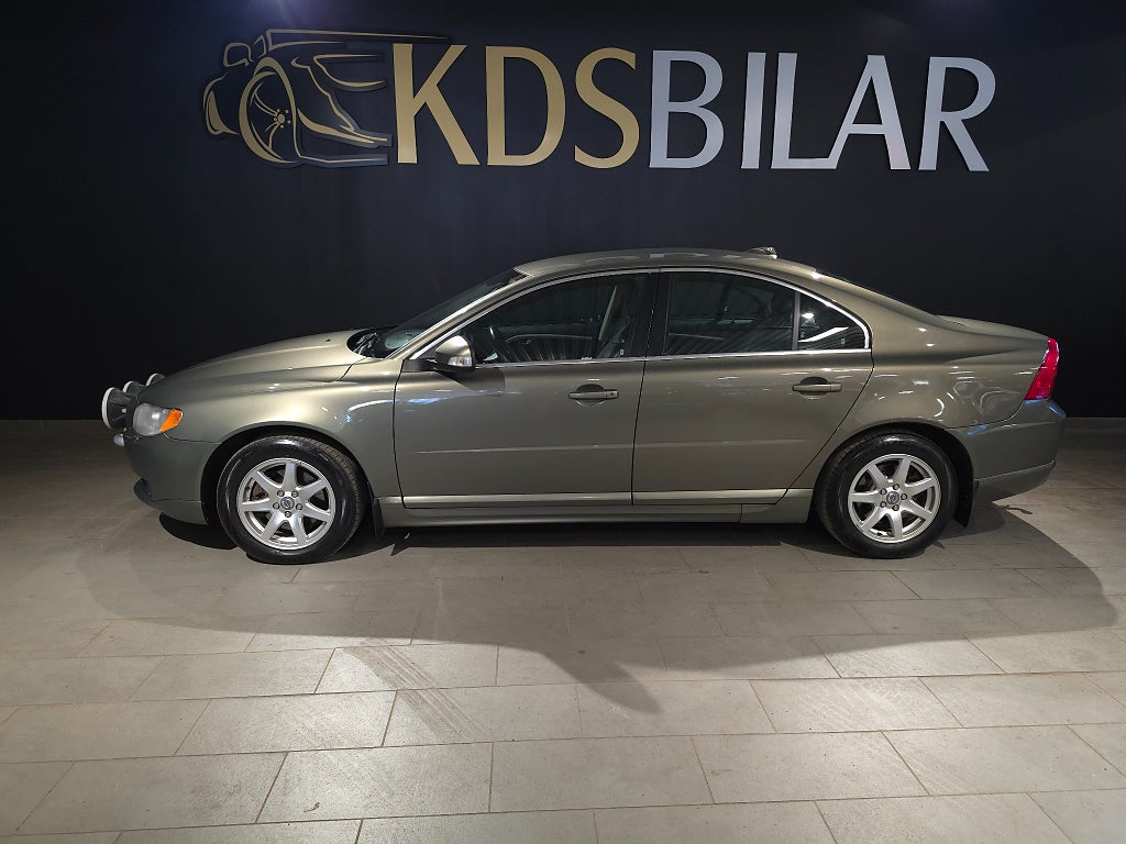 Volvo S80 D5 Geartronic Automat Momentum 185hk | Drag | Värmare