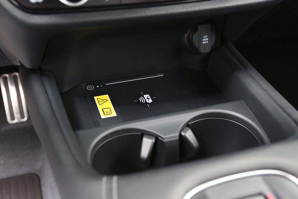 Honda ZR-V SPORT FULLHYBRID |  i Lager | 8år Garanti +5 år Service 2026