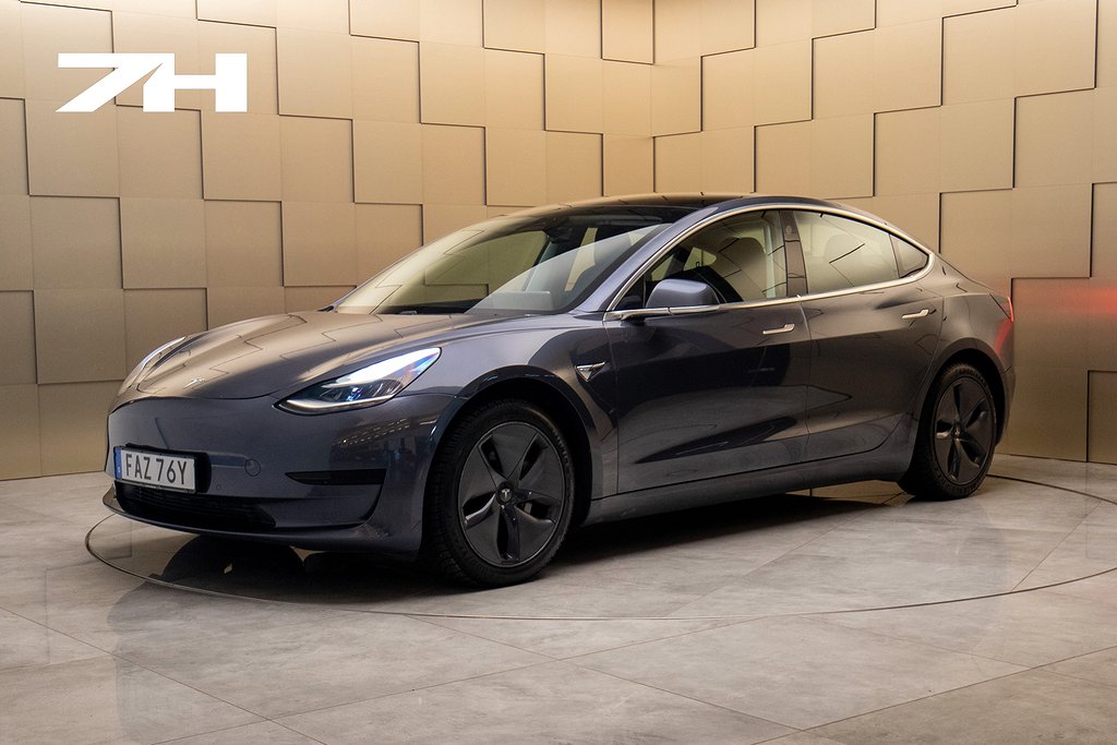 Tesla Model 3 Standard Range Plus / Svensksåld 