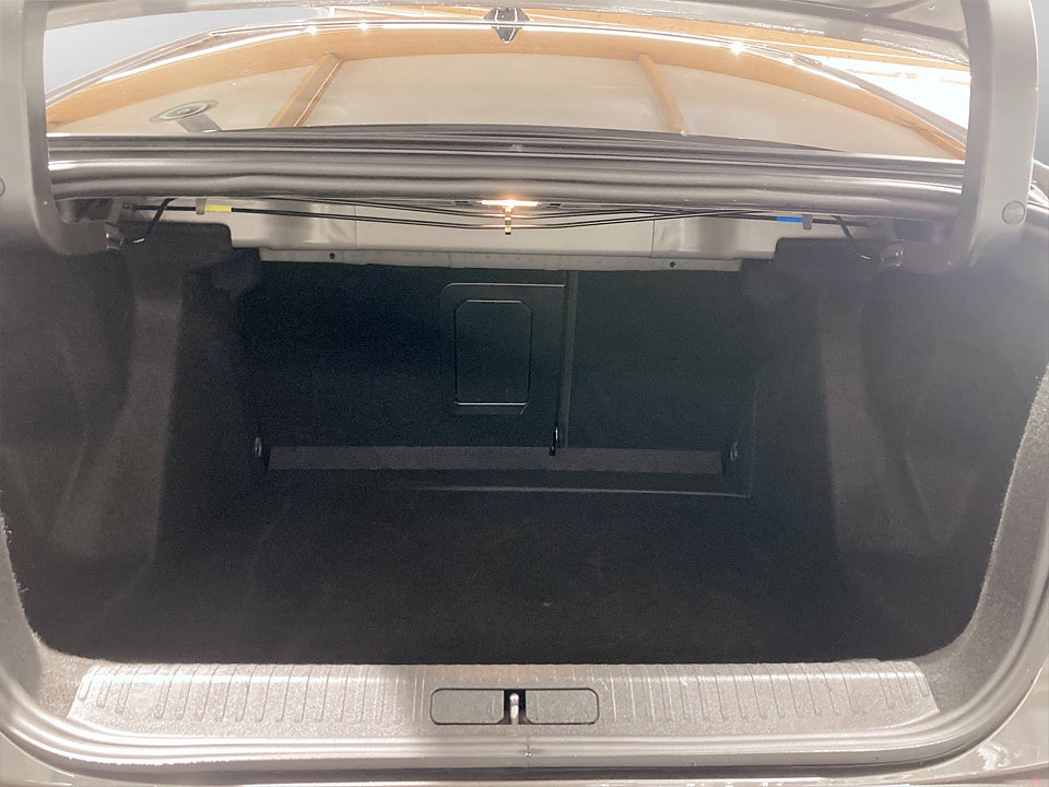Bild på Citroën C4-X Shine 1.2 PT 130hk Aut B-KAMERA CARPLAY