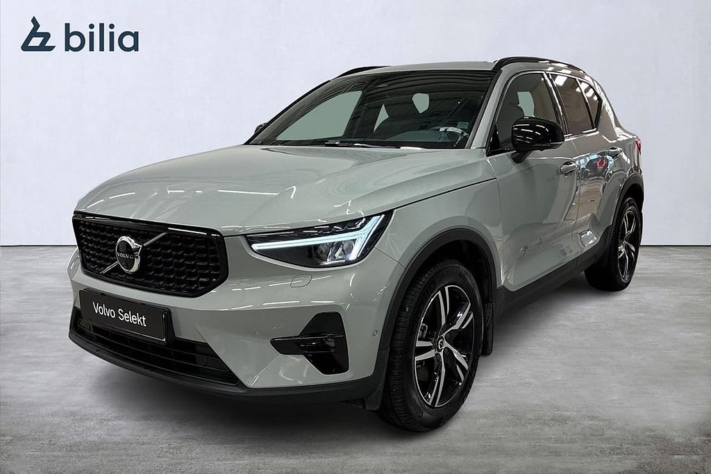 Volvo XC40 B3 FWD Bensin Plus Dark Drag 360 Förarstödspkt