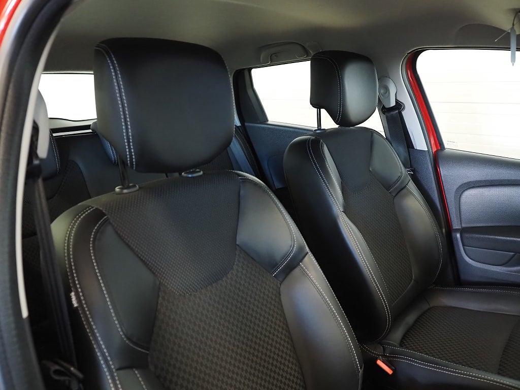 Renault Clio Sport Tourer 0.9 TCe 90hk Intens Navi Bass Reflex 2019
