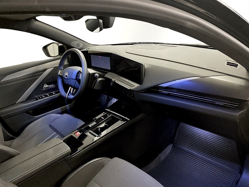 Bild på Opel Astra ST GS 1.2 PT 130hk Aut - B-KAMERA, EN ÄGARE