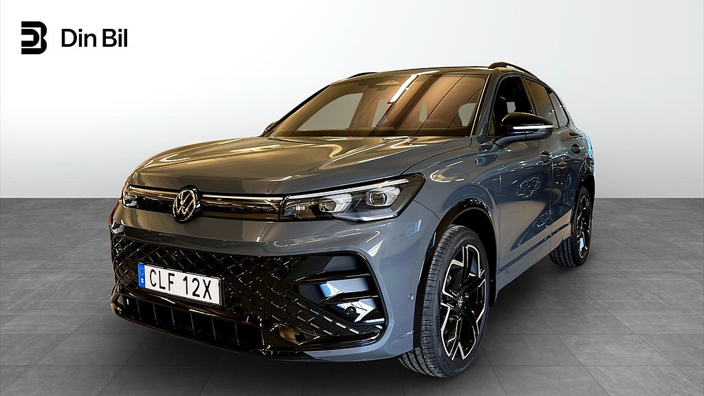 Volkswagen Tiguan R-LINE 2.0 TDI 4M DSG DRAG PANO