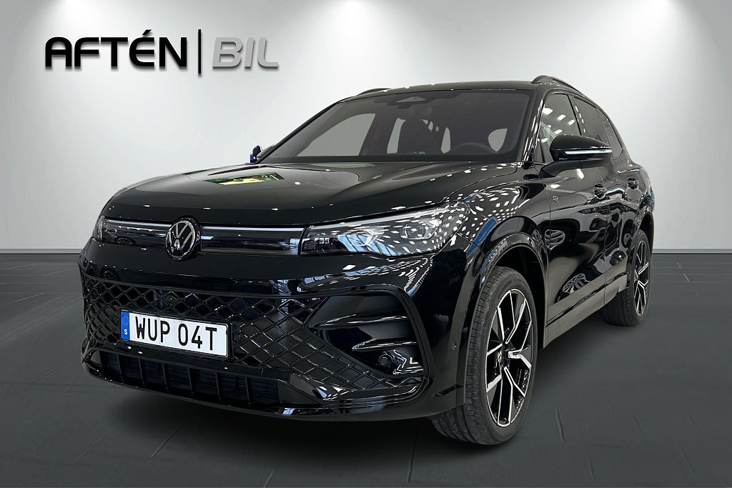 Volkswagen Tiguan 2.0 TDI 4M R-Line Black Style 20 tum Pano Drag *Demo