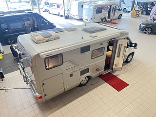 Husbil-halvintegrerad Hymer T 674 SL 5 av 30