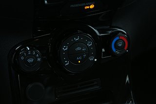 Halvkombi Ford Fiesta 19 av 22