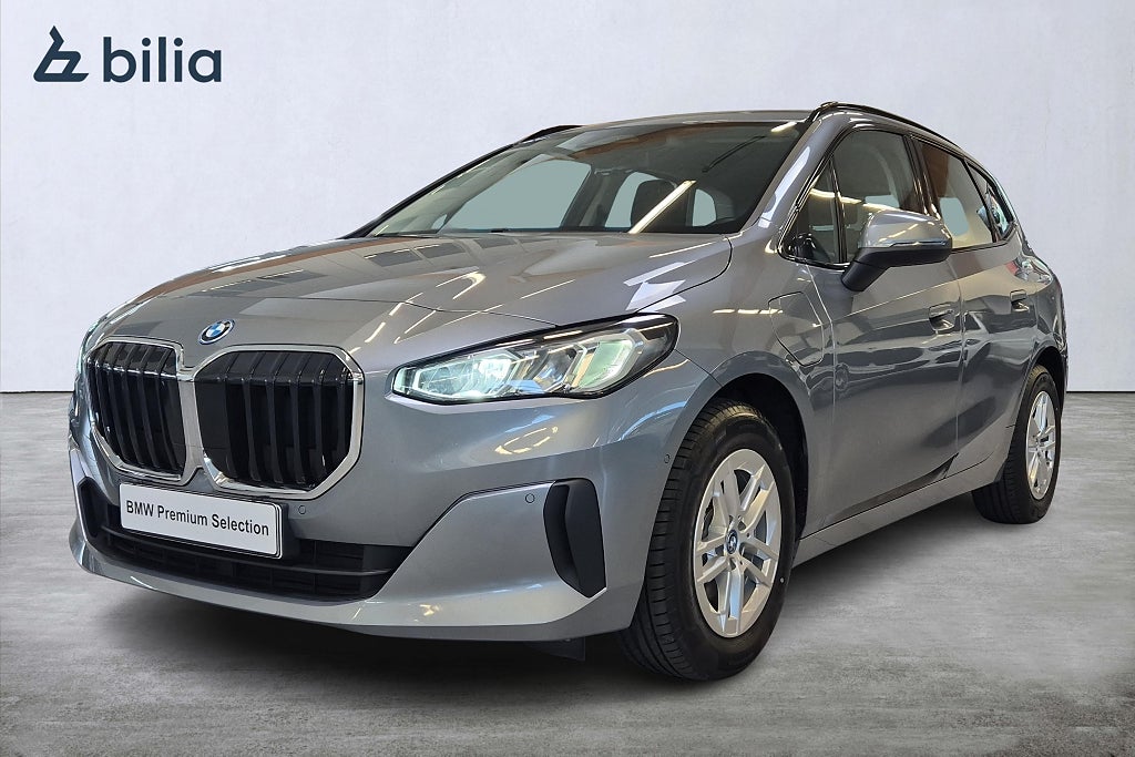 BMW 225e xDrive ActiveTourer Navigation Kamera Parking Assistant