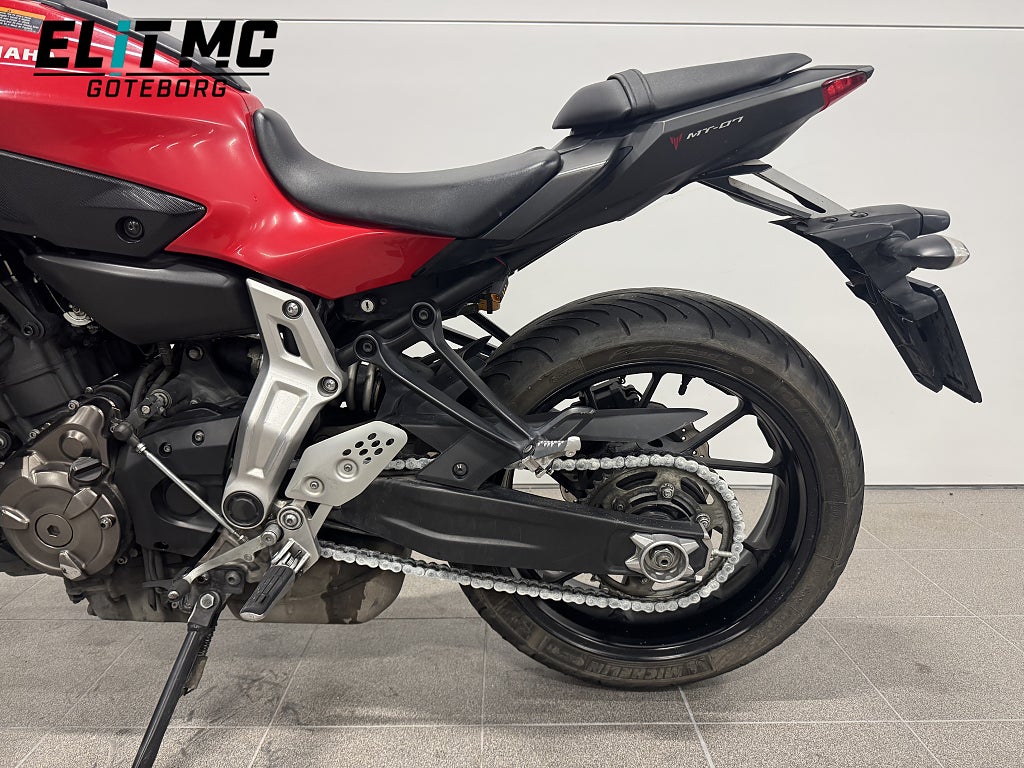 Yamaha MT-07 2014 - miniatyr 13