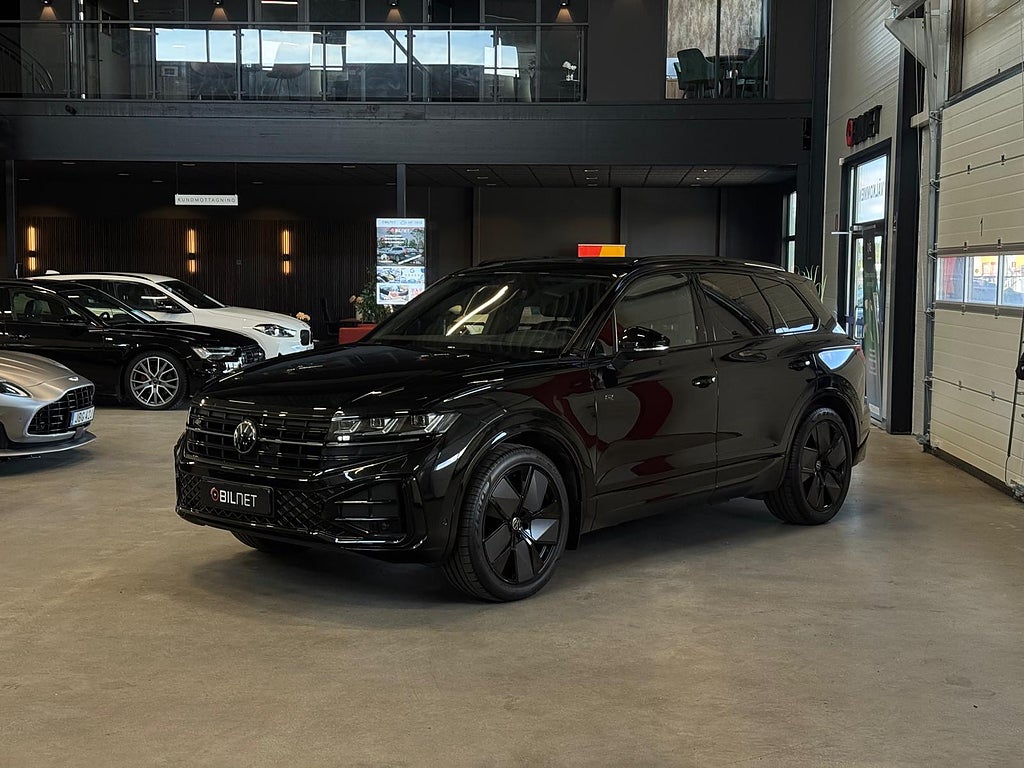 Volkswagen Touareg 3.0 V6 TDI R-Line Black Edition Moms