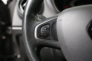 SUV Renault Captur 14 av 25