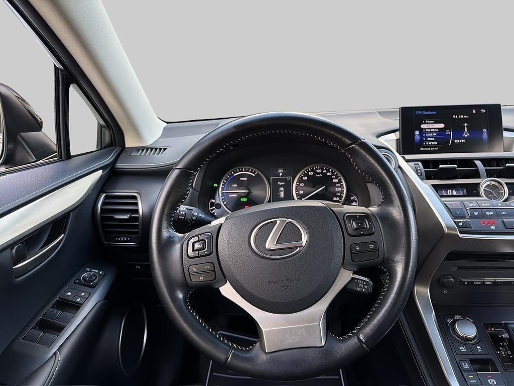 Lexus NX300h 2017 - miniatyr 9