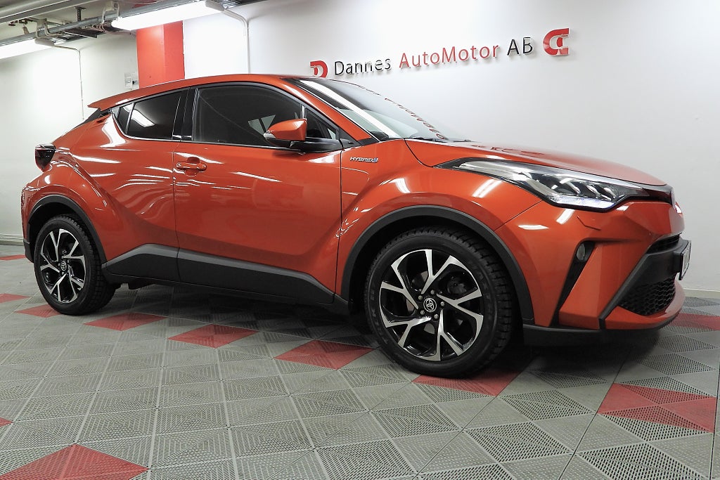 Toyota C-HR Hybrid CVT, 122hk, 2021