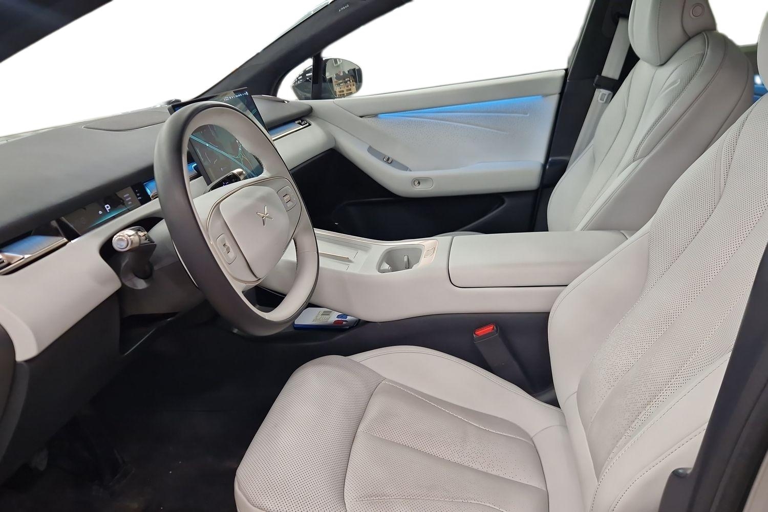 XPENG P7 AWD PERFORMANCE 2026, bild 4/32