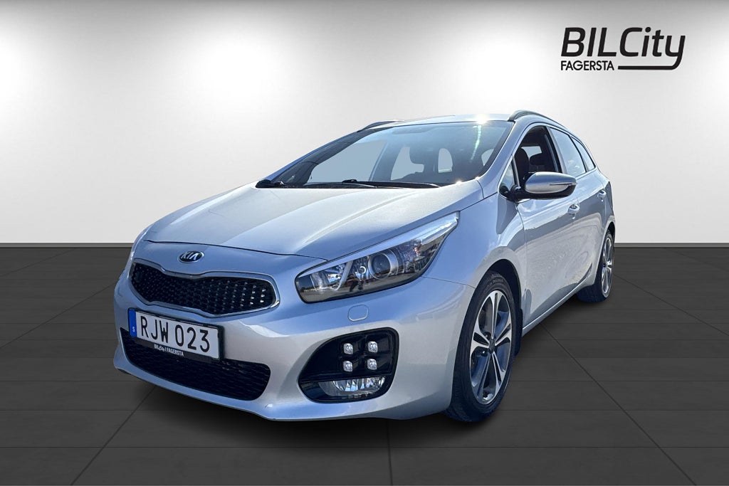 Kia Ceed SW 1,6 CRDi DCT7 GT Line | Låga mil