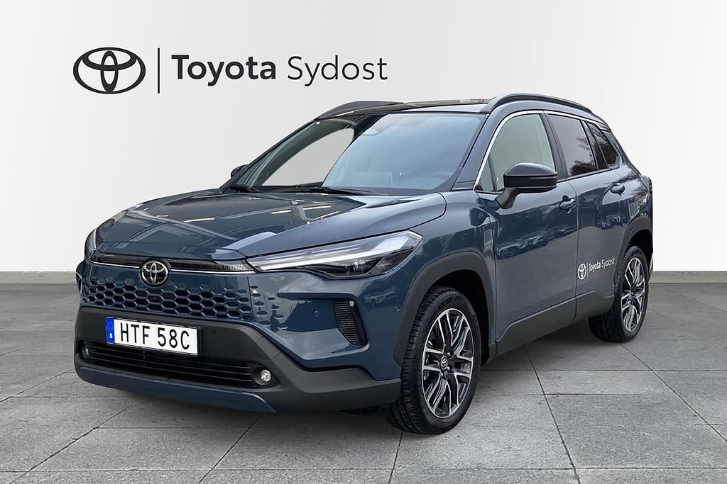 Toyota Corolla Cross Hybrid AWD-i Executive JBL Skinn Panorama