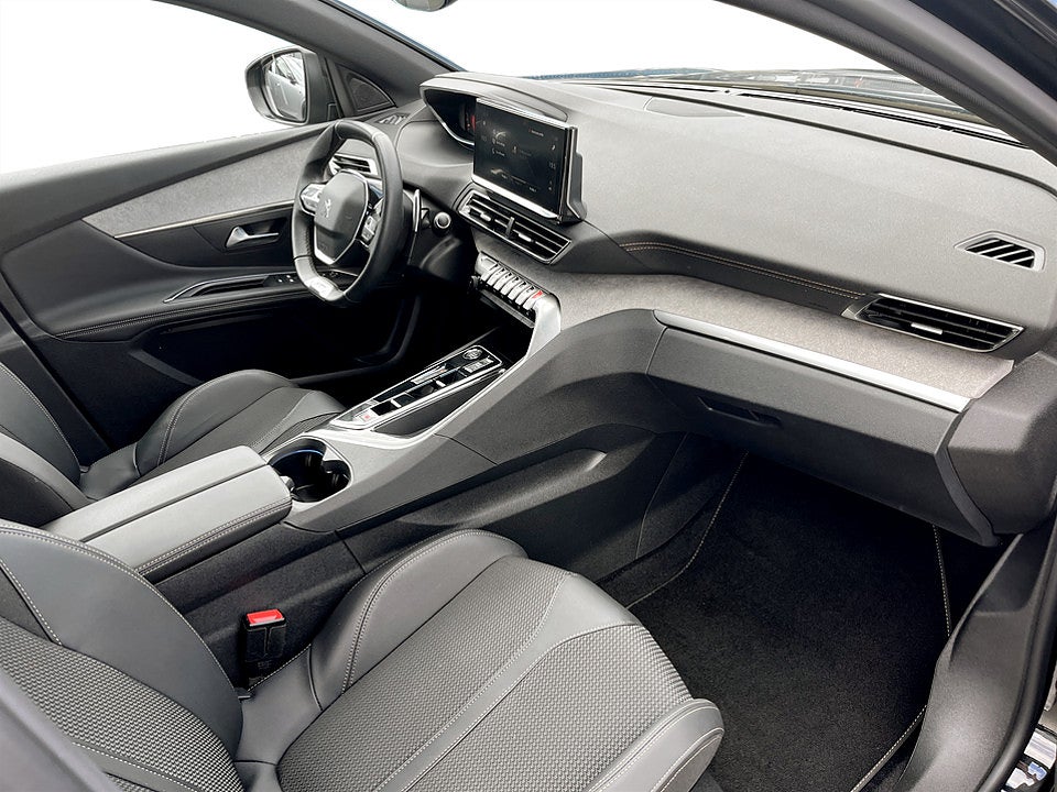 Bild på Peugeot 3008 GT Black Pack 1.2 PT 130hk Aut B-KAMERA CARPLAY