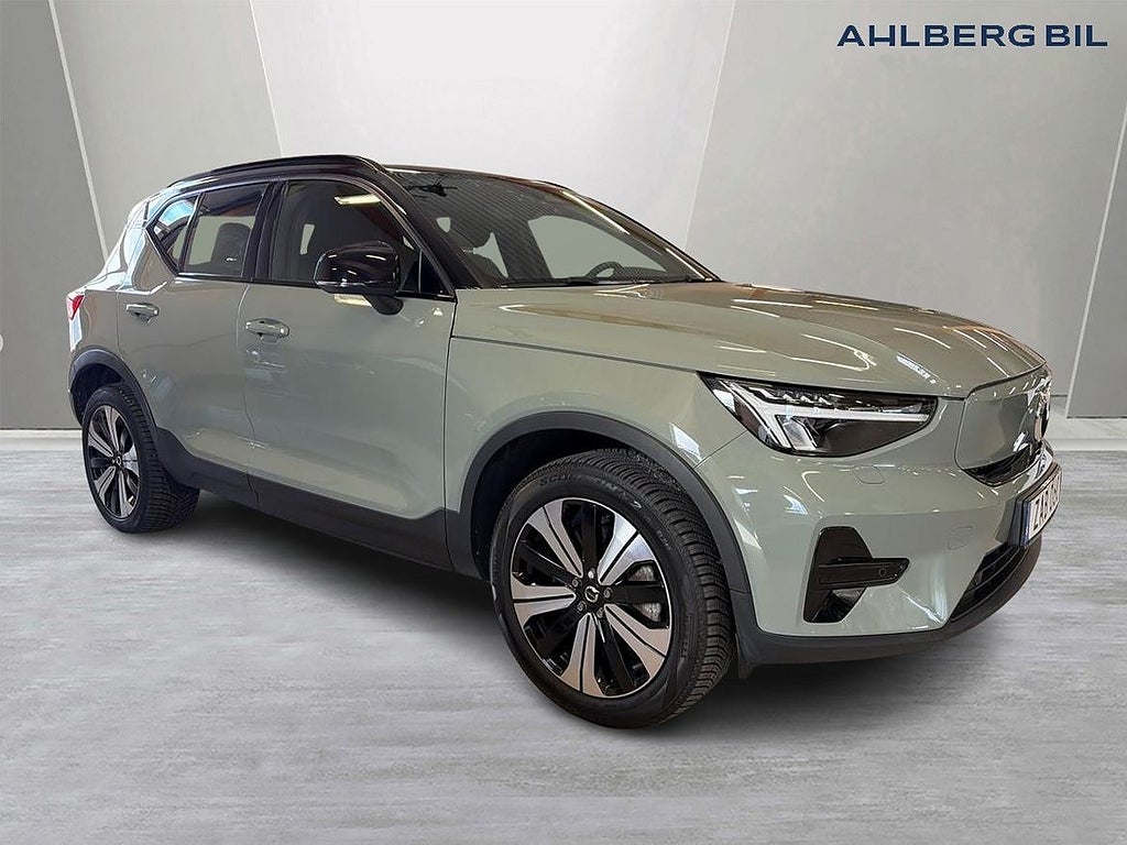 Volvo XC40 Recharge Core Edition ?, Navigation, Parkering...
