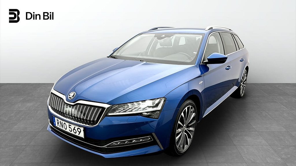 Skoda Superb iV Kombi COMBI L&K TSI 218 DSG/ Drag&Värmare