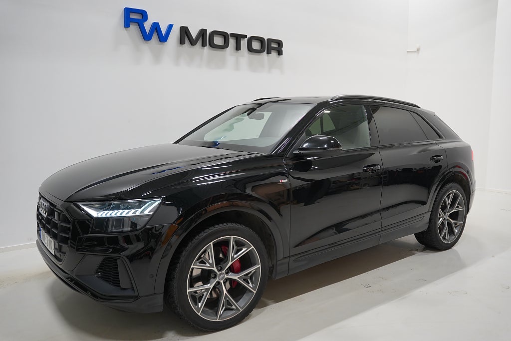 Audi Q8 50 TDI Q 286hk S Line B&O Pano Fyrhjulsstyrning Luftfjä