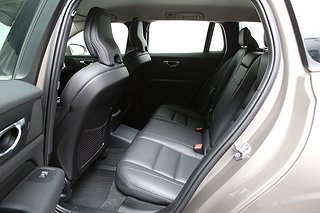 Kombi Volvo V60 16 av 18