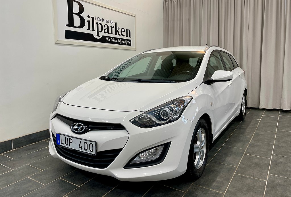 Hyundai i30 Kombi 1.6 GDI Select Euro 3 135hk / Nyservad