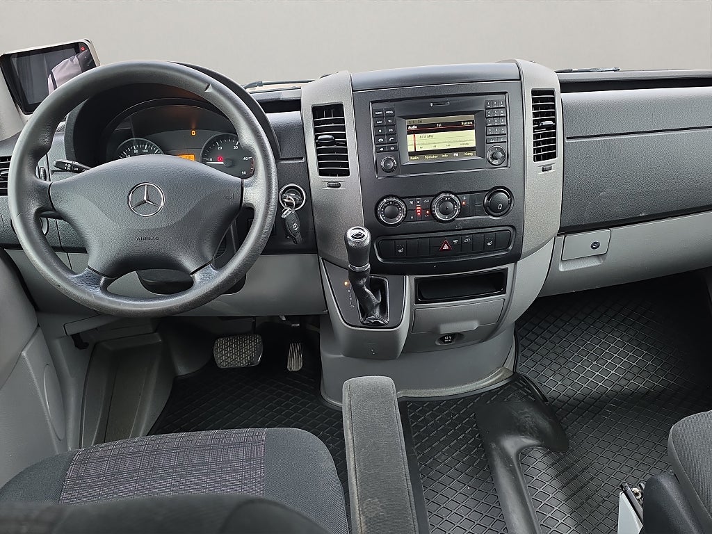 Mercedes-Benz Sprinter 316 Chassi Dubbelhytt Floby 7G-Tronic - bild 3