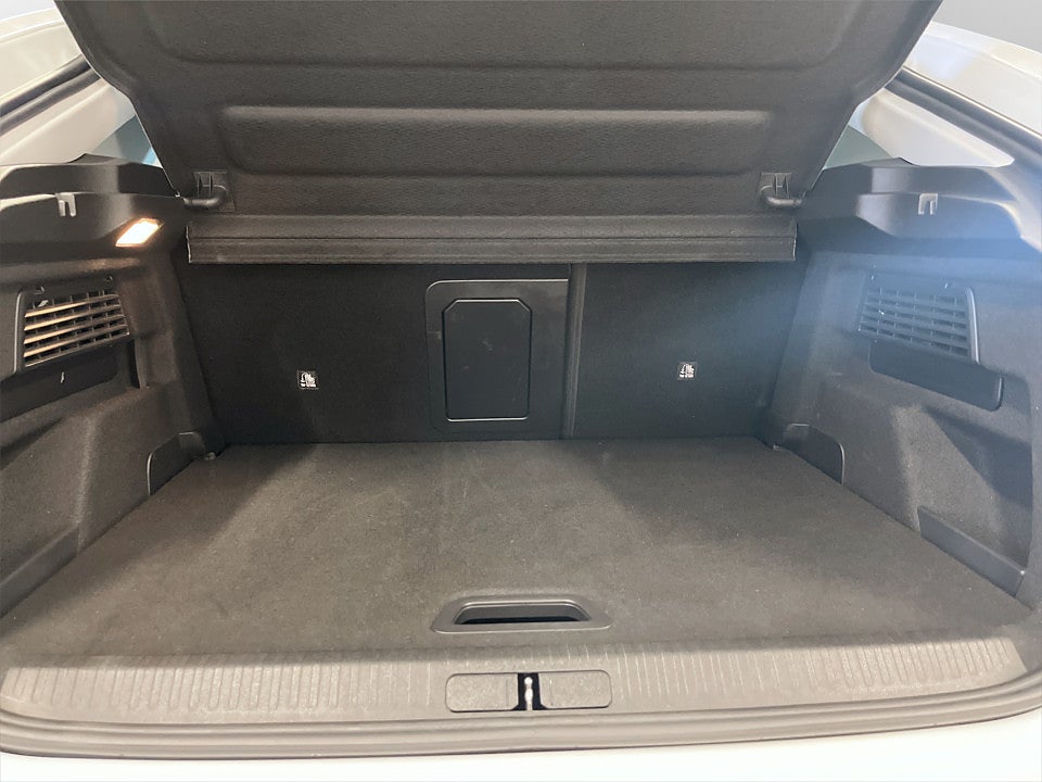 Bild på Citroën C4 Shine PT 130hk Aut B-KAMERA NAVI RATTVÄRME