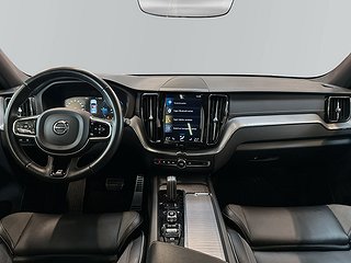Volvo XC60 Recharge T8 AWD R-Design S&V-Hjul/Drag/Pano/360