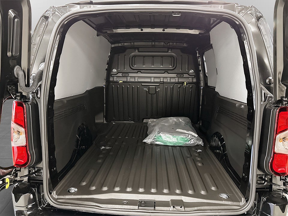 Bild på Citroen Berlingo Business 130hk Aut L2 - DIESELVÄRMARE MM INGÅR!