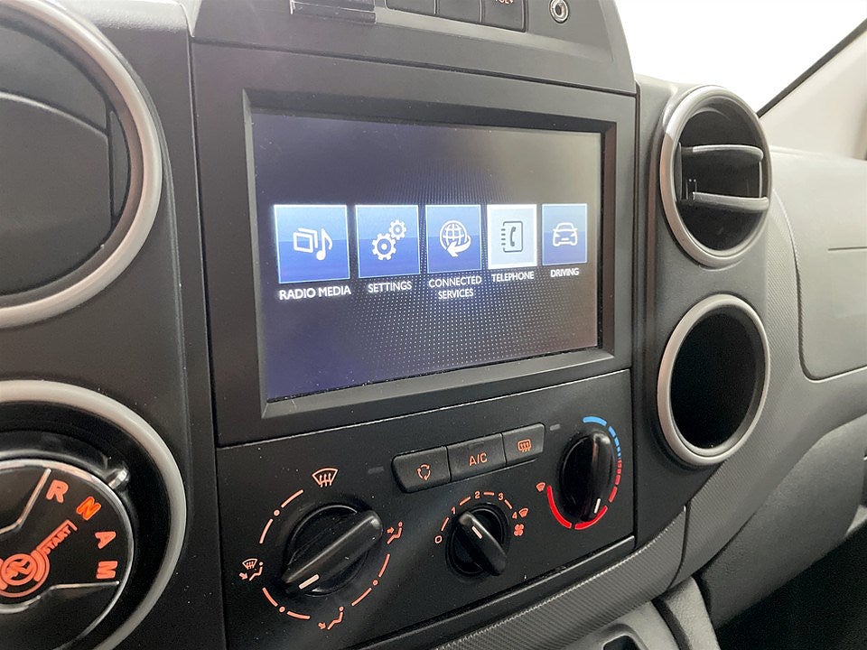 Bild på Peugeot Partner PRO+ 1.6 BHDi 100hk Aut L1 - P-SENSORER