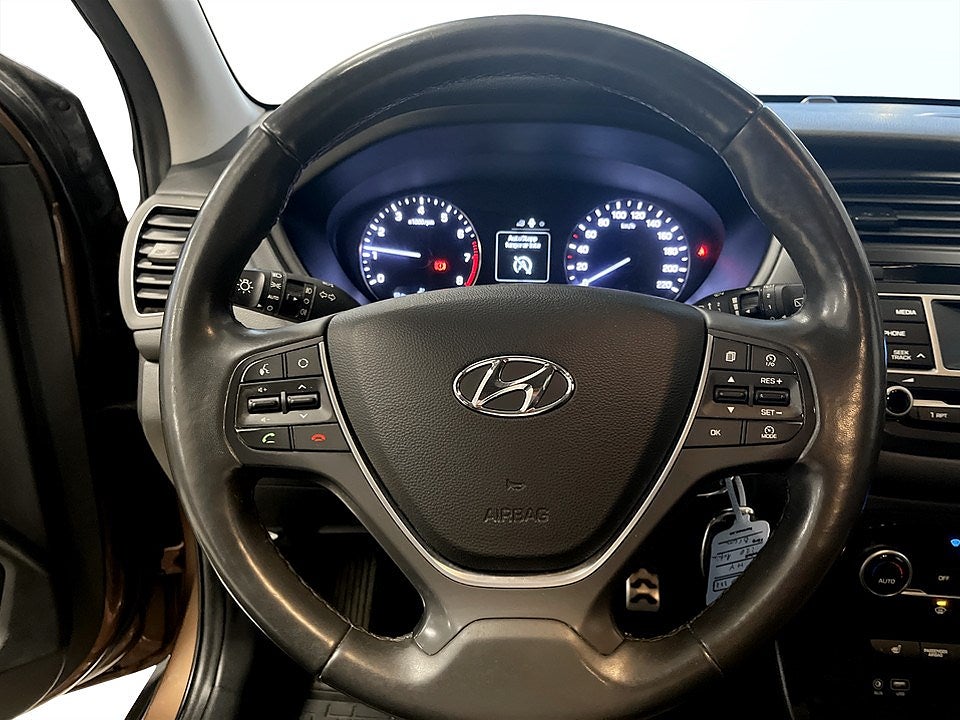 Bild på Hyundai i20 Premium Active 100hk - CARPLAY. P-SENSOR BAK