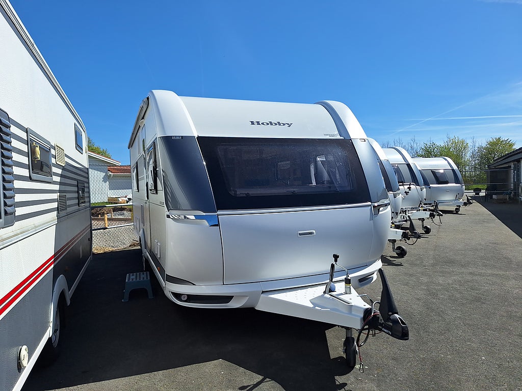 Hobby Excellent 560 WFU Dubbelbädd, Mover, Dusch, 1 Ägare