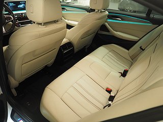 Sedan BMW 520 9 av 21