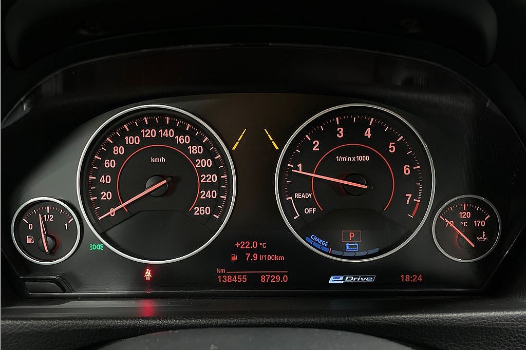 BMW 330e M-Sport, Teknikpkt, Navi, 2 brukare