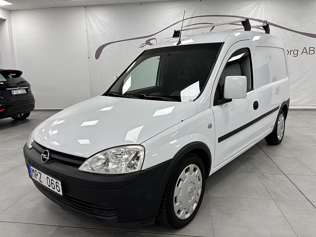 Opel Combo Van IP 1.3 CDTI ecoFLEX Manuell, 75hk