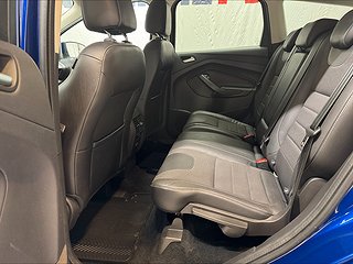 Ford Kuga 2.0 TDCi AWD Titanium/Aut/Drag/Mvärm/B-kamera/S&V