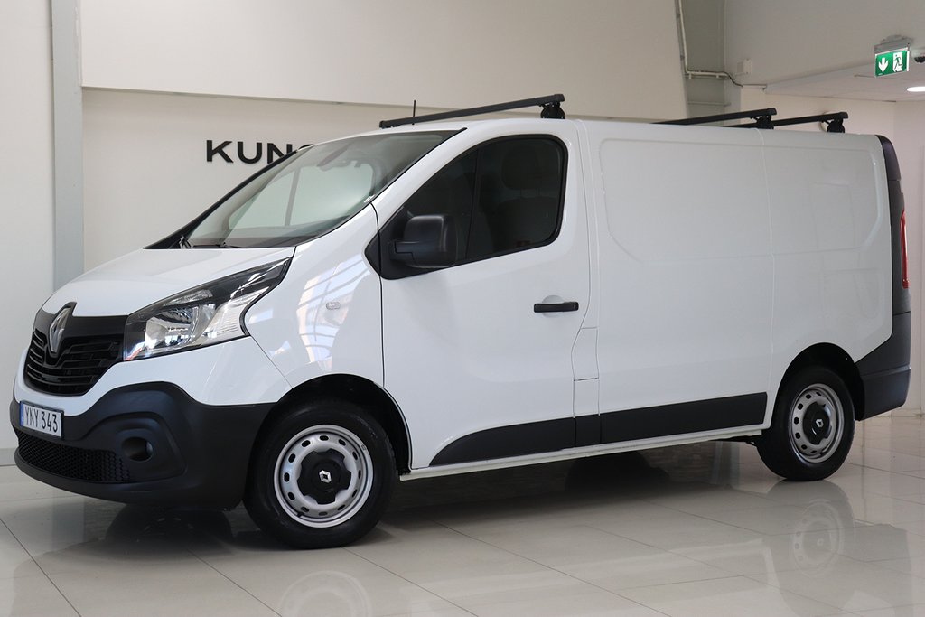 Renault trafic 1.6 dCi 2.7t Skåpbil Eu6 Nyservad Vhjul 95 HK