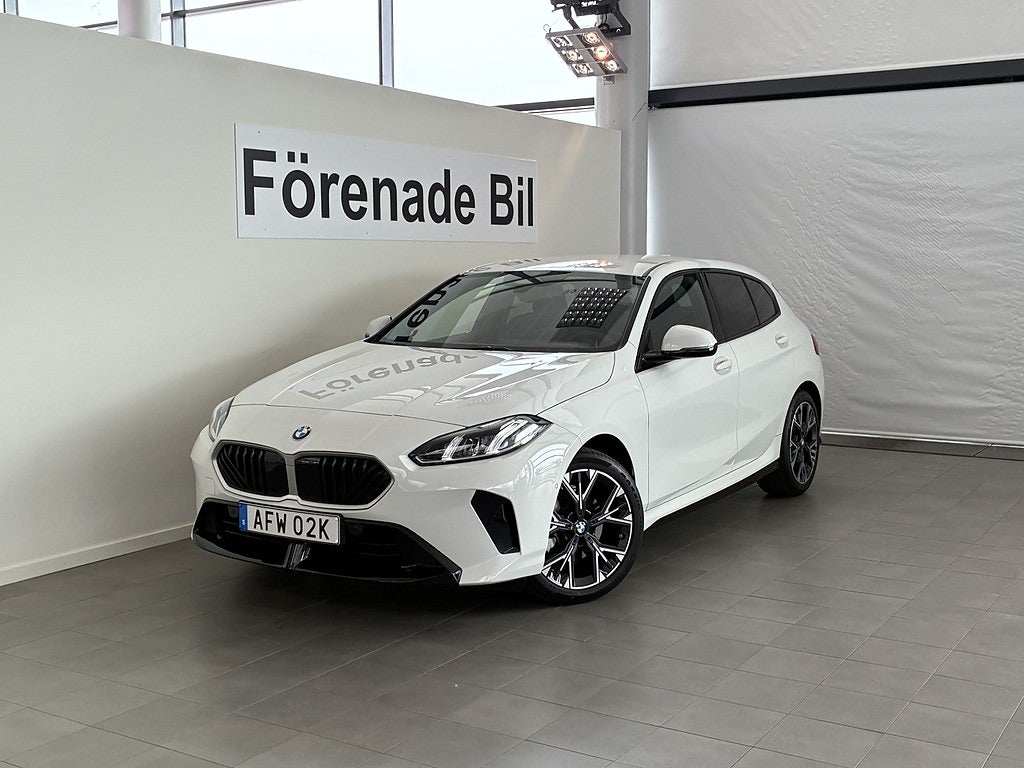 BMW 120 M Sport Aut Drive/Park-Assist Rattvärme Tonade rutor