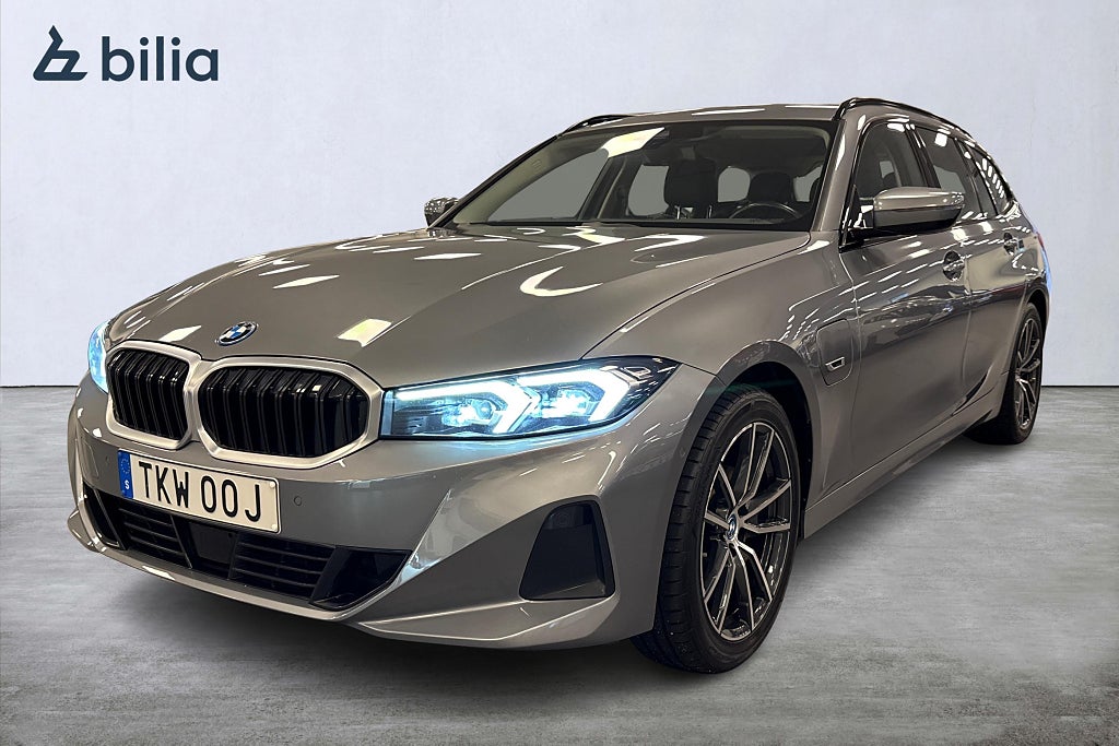 BMW 330e xDrive Touring/ Rattvärme/ Drag/ Sensorer/ Förb Adaptv 