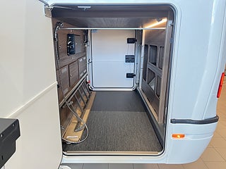 Husbil-integrerad Kabe IMPERIAL 790 LQB 8 av 30