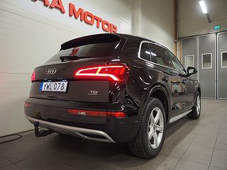 SUV Audi Q5 7 av 24