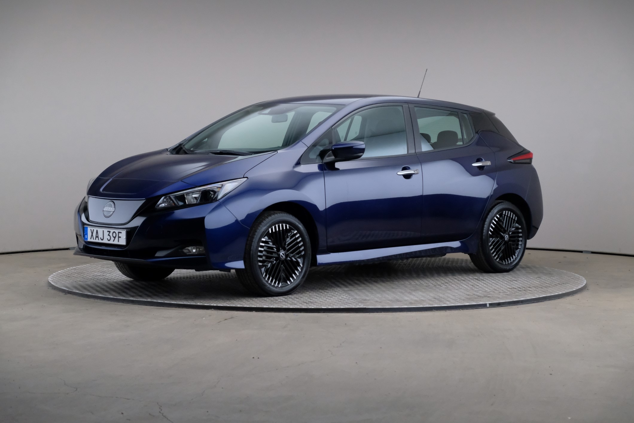 Nissan Leaf e+ 217hk N-Connecta 360 2021, bild 4/10