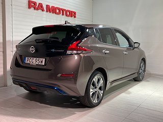 Halvkombi Nissan Leaf 4 av 20